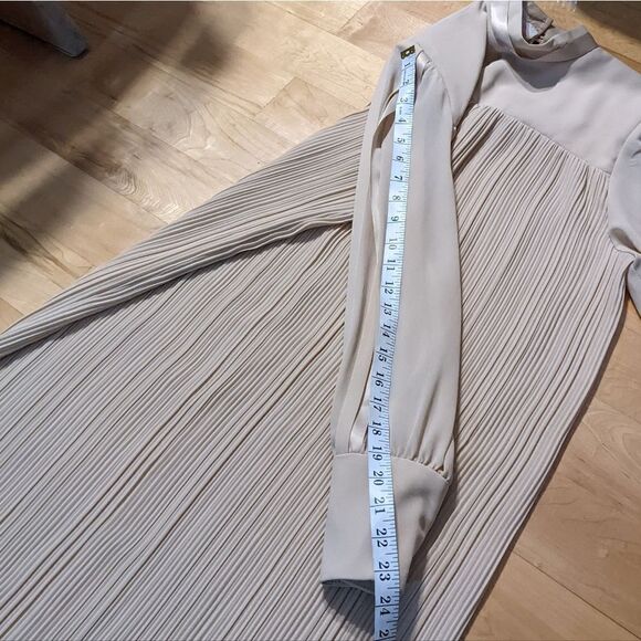 VINTAGE Pleated Midi trapeze Dress with high neck Beige neutral tone Small @L - Picture 9 of 12